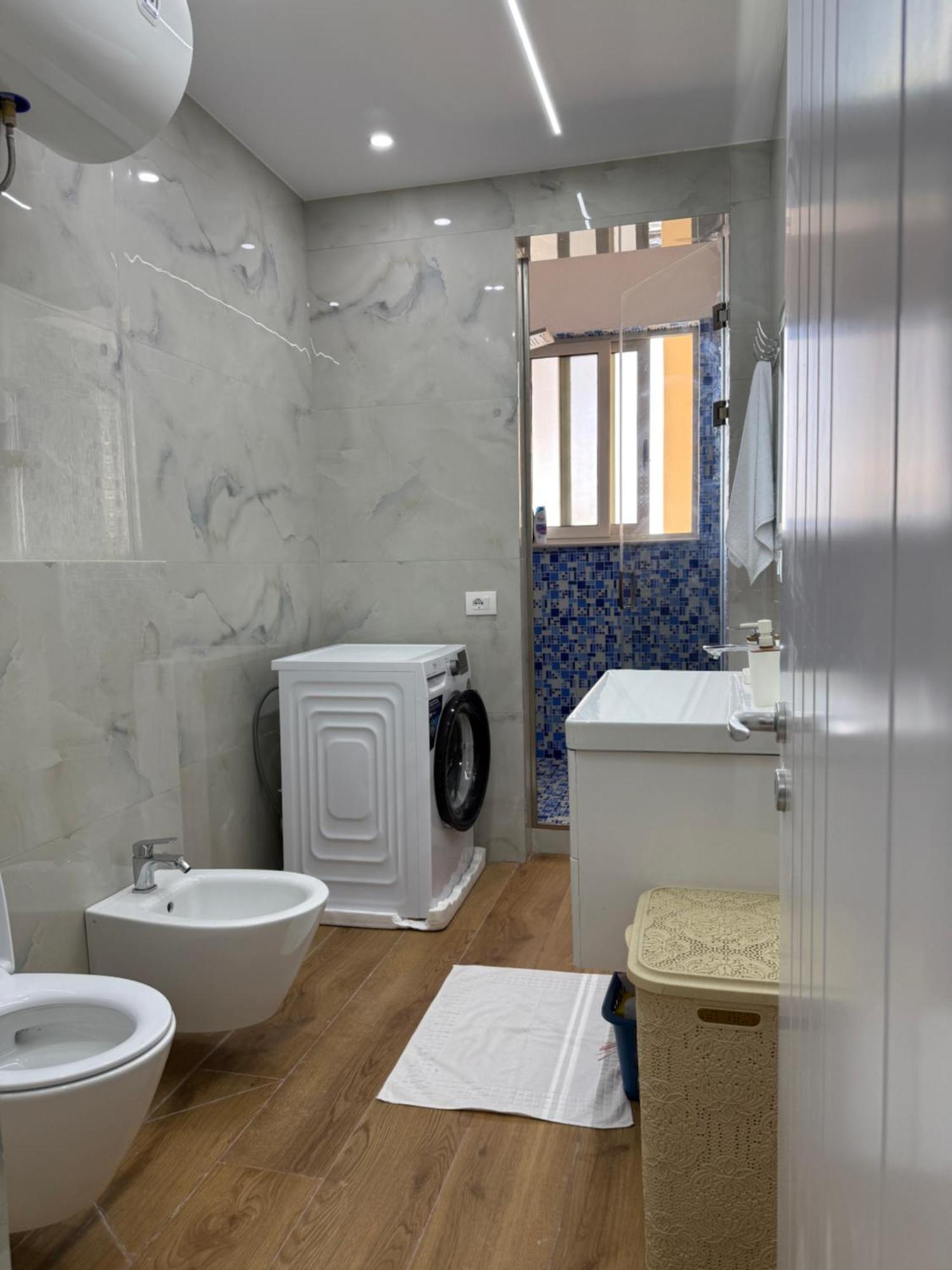 Luxuryseaview Apartment Durrës Exteriör bild