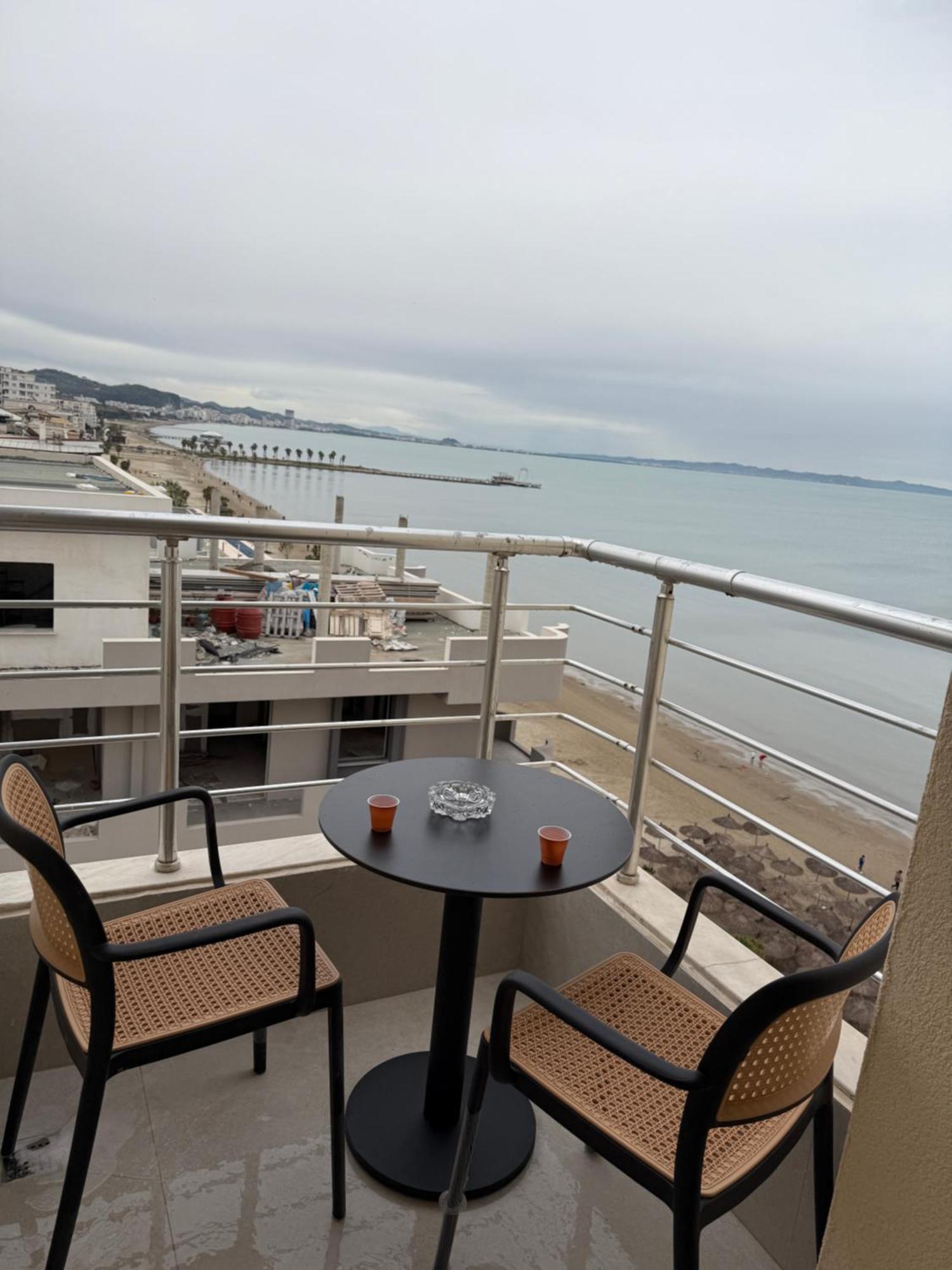 Luxuryseaview Apartment Durrës Exteriör bild